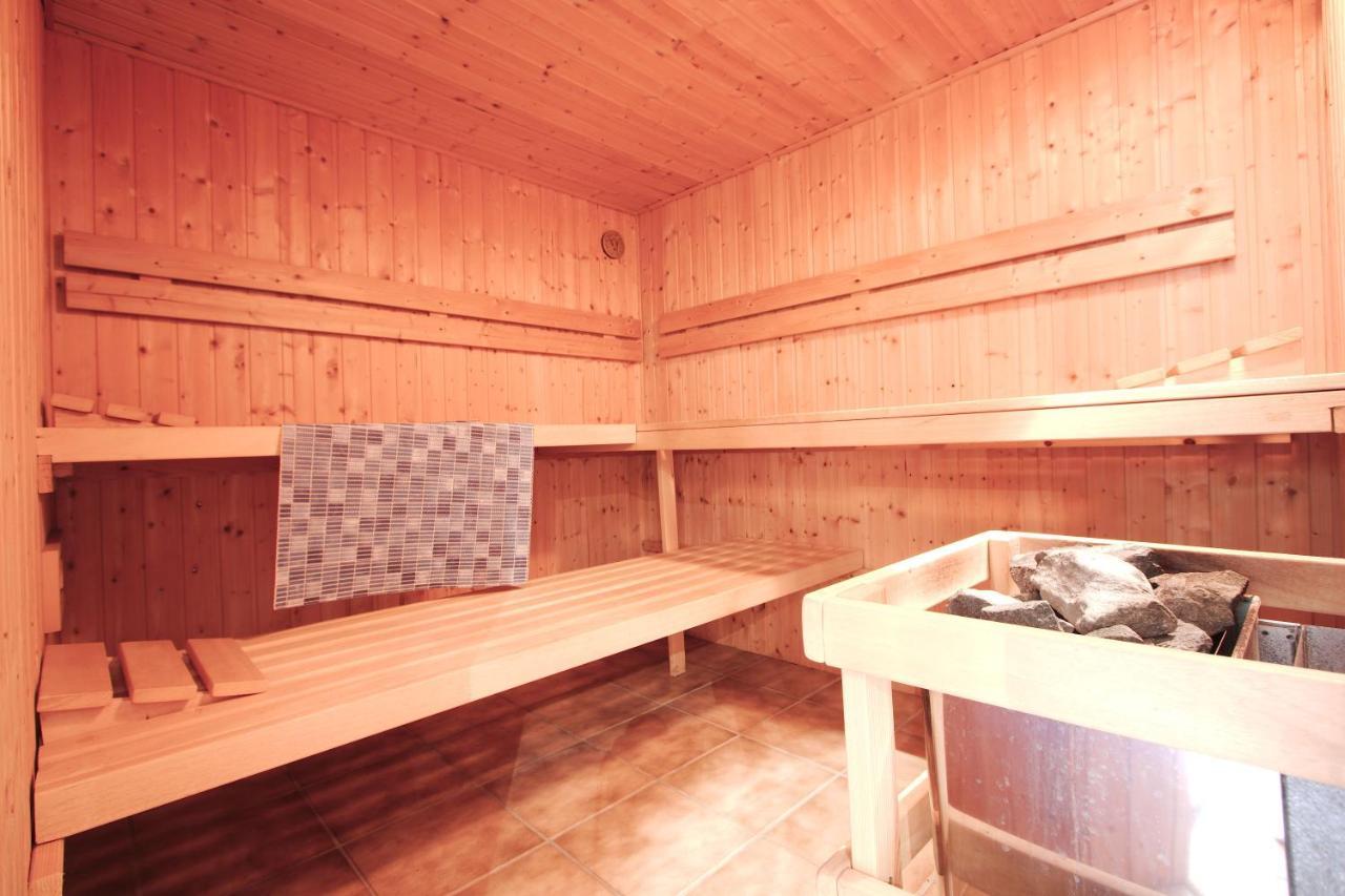 Zwei Ferienwohnungen Ankerpatz 70 Qm Mit Loggia & Puppenstube 50 Qm Mit Gartenterrasse In Hagenburg Naehe Steinhuder Meer المظهر الخارجي الصورة